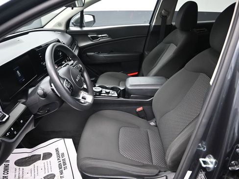 Certified 2023 Kia Sportage LX AWD/4WD image 14