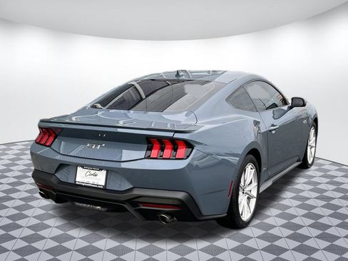 Used 2024 Ford Mustang GT Premium image 3