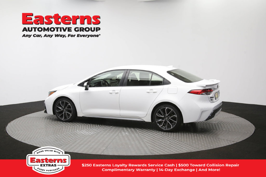 Used 2022 Toyota Corolla SE FWD image 60
