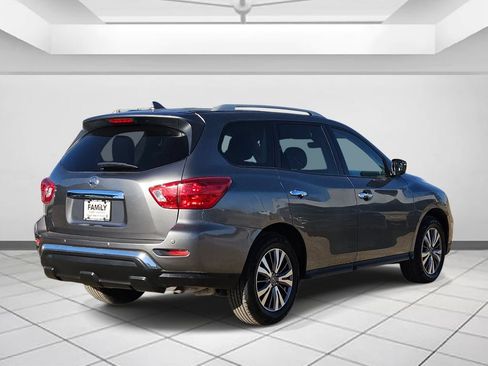 Used 2020 Nissan Pathfinder SV FWD image 4
