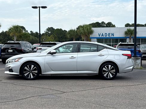 Used 2022 Nissan Altima 2.5 SV image 30