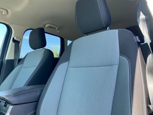 Used 2018 Ford Escape SE FWD image 15