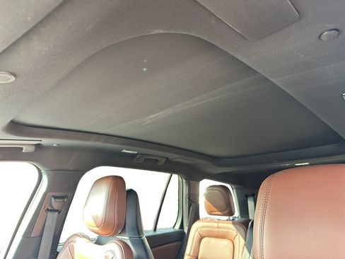 Used 2025 Lincoln Aviator Reserve w/ Equipment Group 201A AWD/4WD image 14