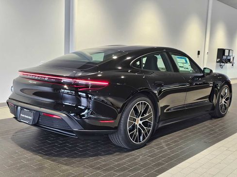 New 2025 Porsche Taycan image 7