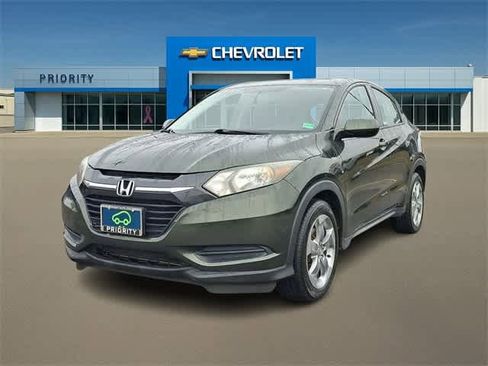 Used 2018 Honda HR-V LX image 1