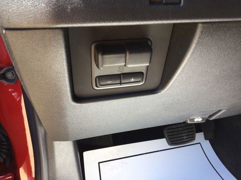 New 2025 Chevrolet Colorado Z71 w/ Technology Package image 12