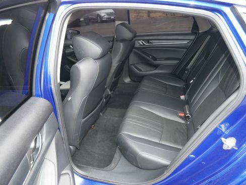 Used 2022 Honda Accord Sport Special Edition image 9