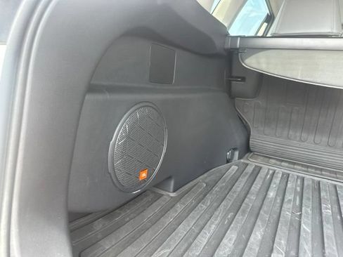 Used 2021 Toyota RAV4 Limited AWD/4WD image 16