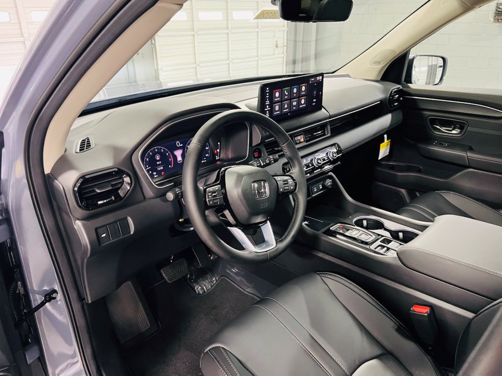 New 2026 Honda Pilot Touring image 25