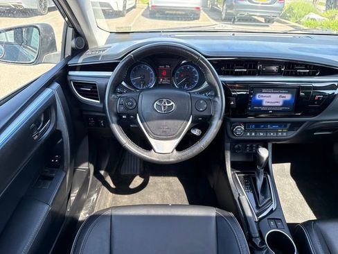 Used 2016 Toyota Corolla S Premium FWD image 30