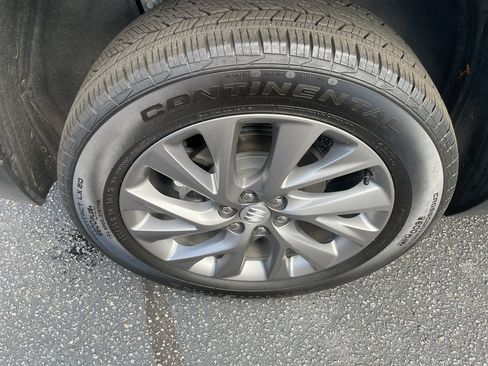 Certified 2026 Buick Enclave Preferred FWD image 8