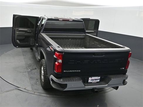 Used 2024 Chevrolet Silverado 2500 LTZ image 50