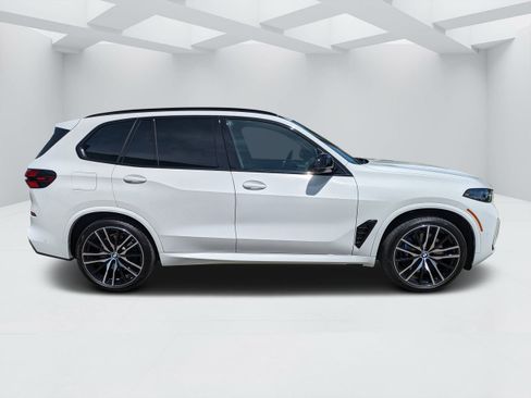 Used 2025 BMW X5 M60i AWD/4WD image 2