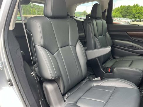 Certified 2025 Subaru Ascent Touring AWD/4WD image 24