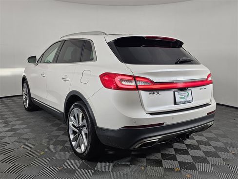 Used 2018 Lincoln MKX Reserve w/ Luxury Package image 5