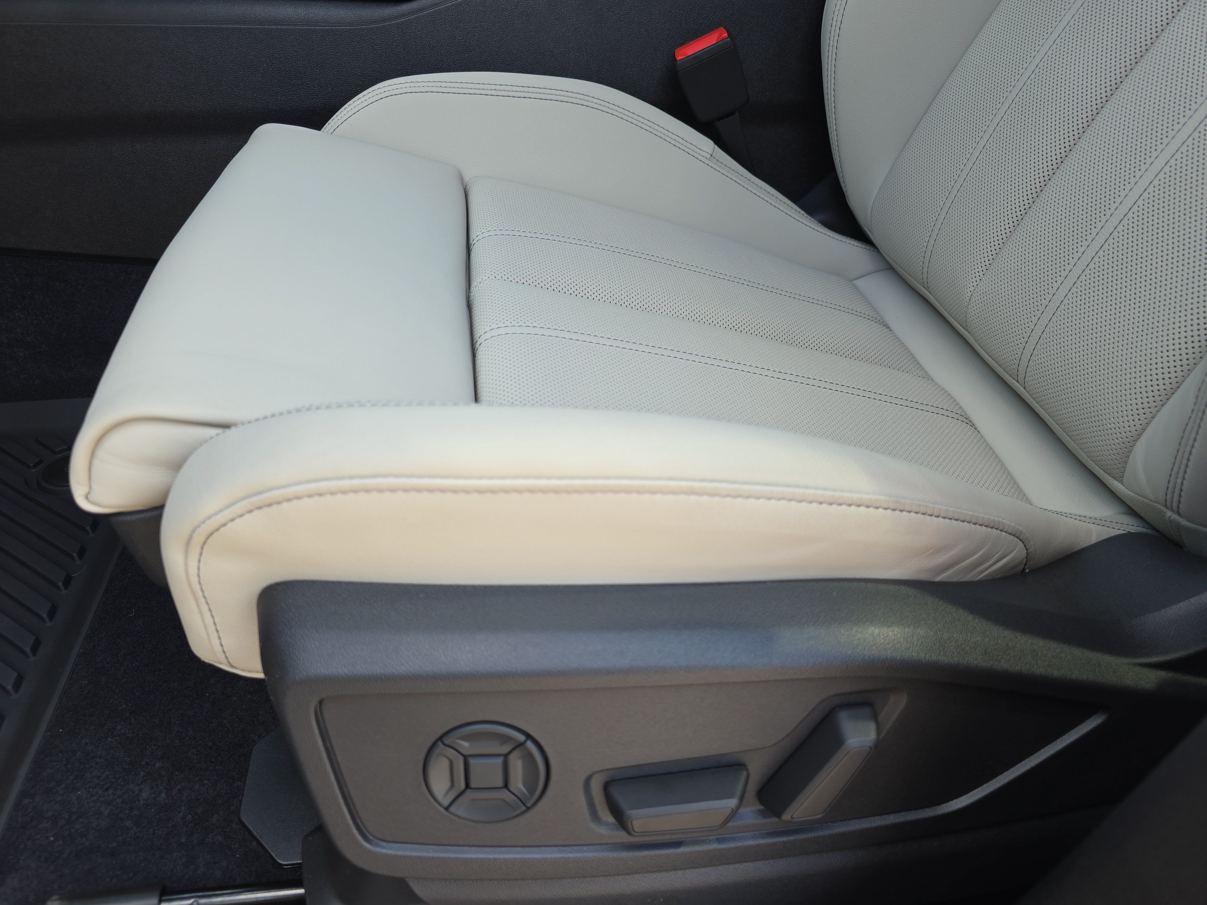 New 2026 Audi Q5 Premium AWD/4WD image 28
