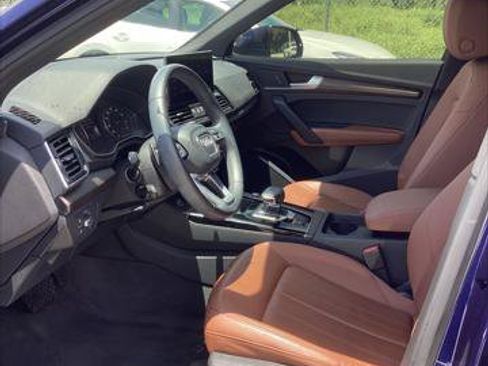 Used 2023 Audi Q5 2.0T Premium w/ Convenience Package AWD/4WD image 14