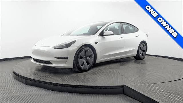 Used 2023 Tesla Model 3 Standard Range RWD image 2