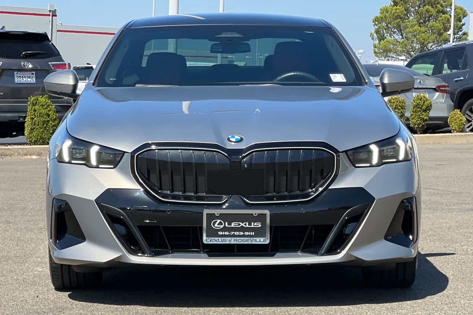 Used 2024 BMW 530i w/ Executive Package RWD image 10
