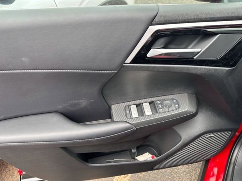 New 2026 Mitsubishi Outlander AWD image 32