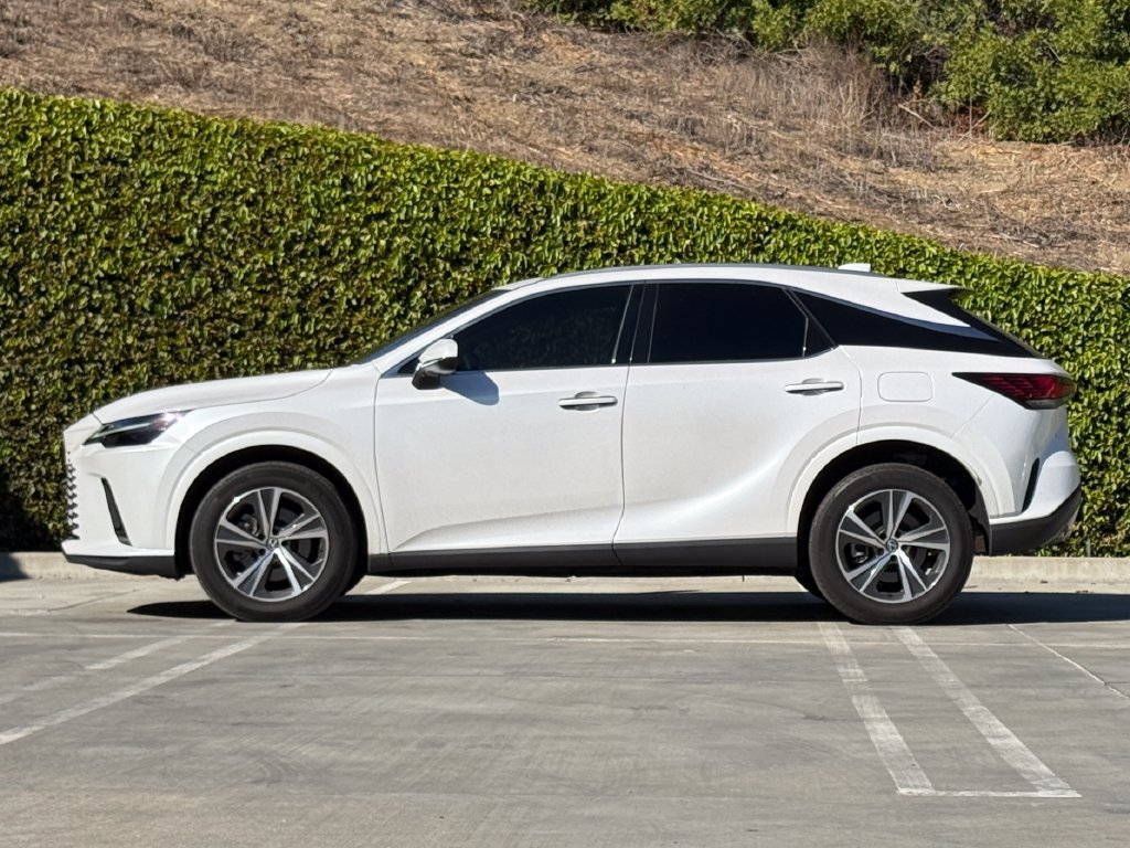 Certified 2024 Lexus RX 350 FWD w/ Technology Package image 7
