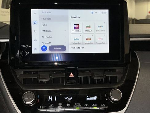 Used 2024 Toyota Corolla LE image 13