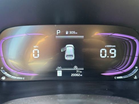 Certified 2025 Kia Soul LX image 25