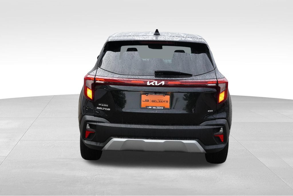 Certified 2024 Kia Seltos LX AWD/4WD image 6