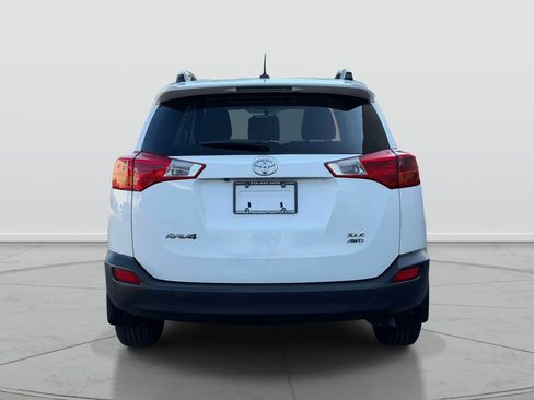 Used 2015 Toyota RAV4 XLE AWD/4WD image 6