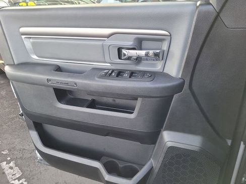 Certified 2023 RAM 1500 Classic SLT w/ Trailer & Traction Group image 15