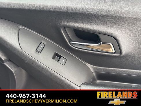Certified 2022 Chevrolet Trax LS w/ Tint and Cruise Package image 26
