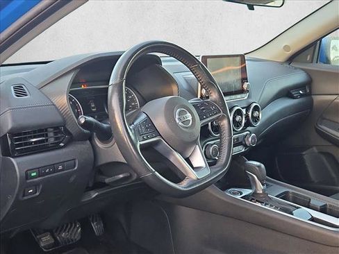 Used 2023 Nissan Sentra SV FWD image 9