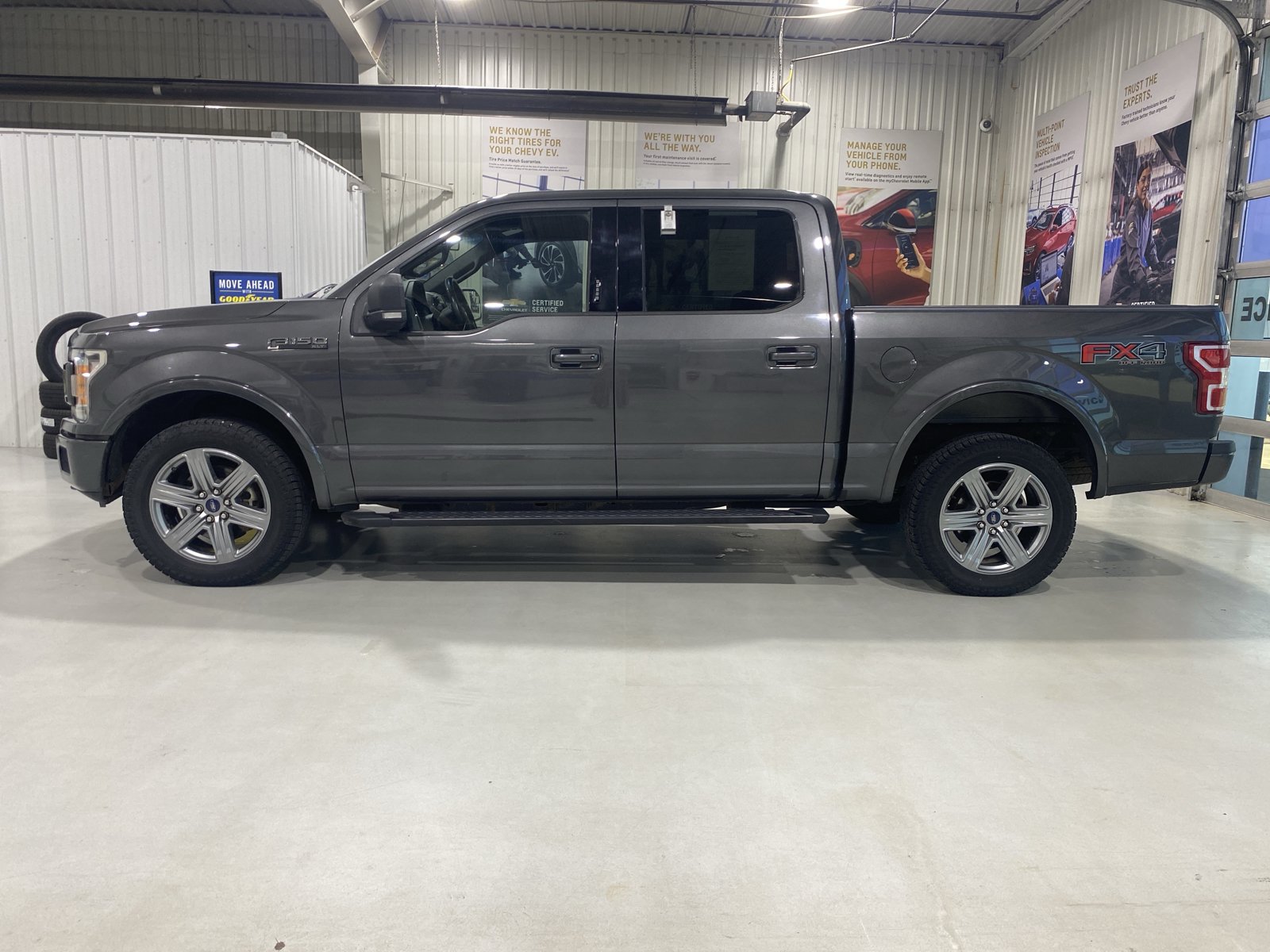 Used 2018 Ford F150 XLT w/ Equipment Group 302A Luxury AWD/4WD image 2