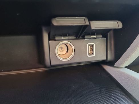 Used 2020 Honda Pilot Touring image 30