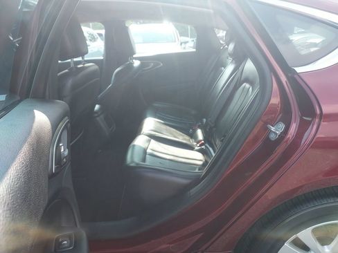 Used 2016 Chrysler 200 Limited FWD image 27