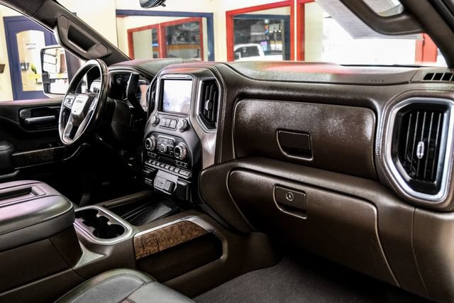 Used 2022 GMC Sierra 3500 Denali w/ Denali Ultimate Package AWD/4WD image 15