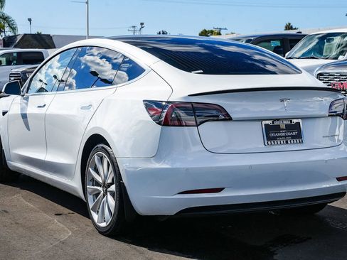 Used 2018 Tesla Model 3 Long Range image 6