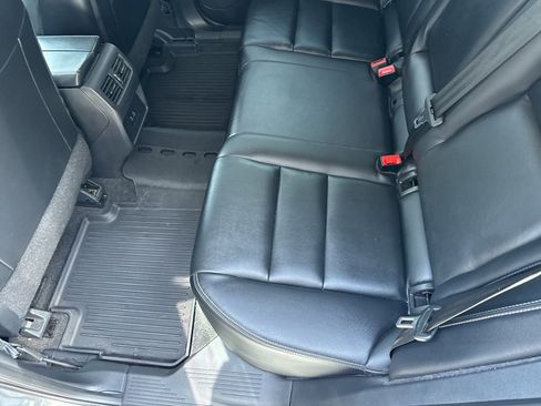 Used 2023 Nissan Rogue SL image 13