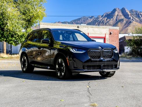 Used 2026 BMW X3 xDrive30 w/ Premium Package image 7