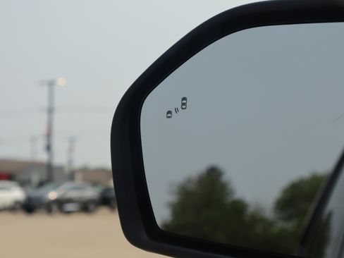 Used 2023 Ford Explorer XLT w/ Equipment Group 202A image 26