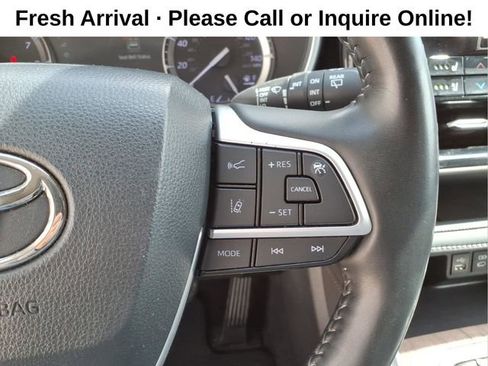 Used 2022 Toyota Highlander Limited image 18