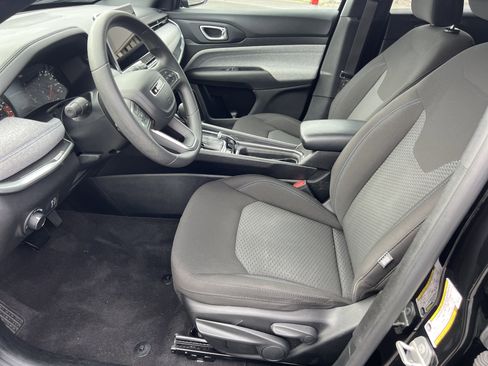 Used 2023 Jeep Compass Sport AWD/4WD image 11