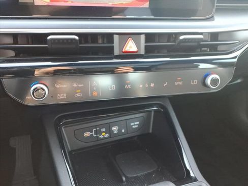 Used 2025 Kia K5 GT-Line w/ GT-Line Premium Package FWD image 15