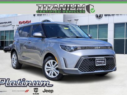 Used 2025 Kia Soul LX