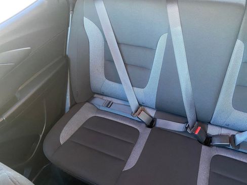 Used 2025 Chevrolet TrailBlazer LT image 39