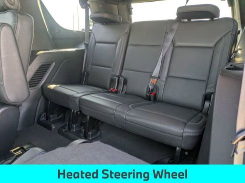 Used 2023 GMC Yukon Denali image 32