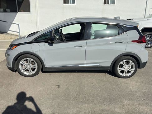 Used 2021 Chevrolet Bolt LT image 5