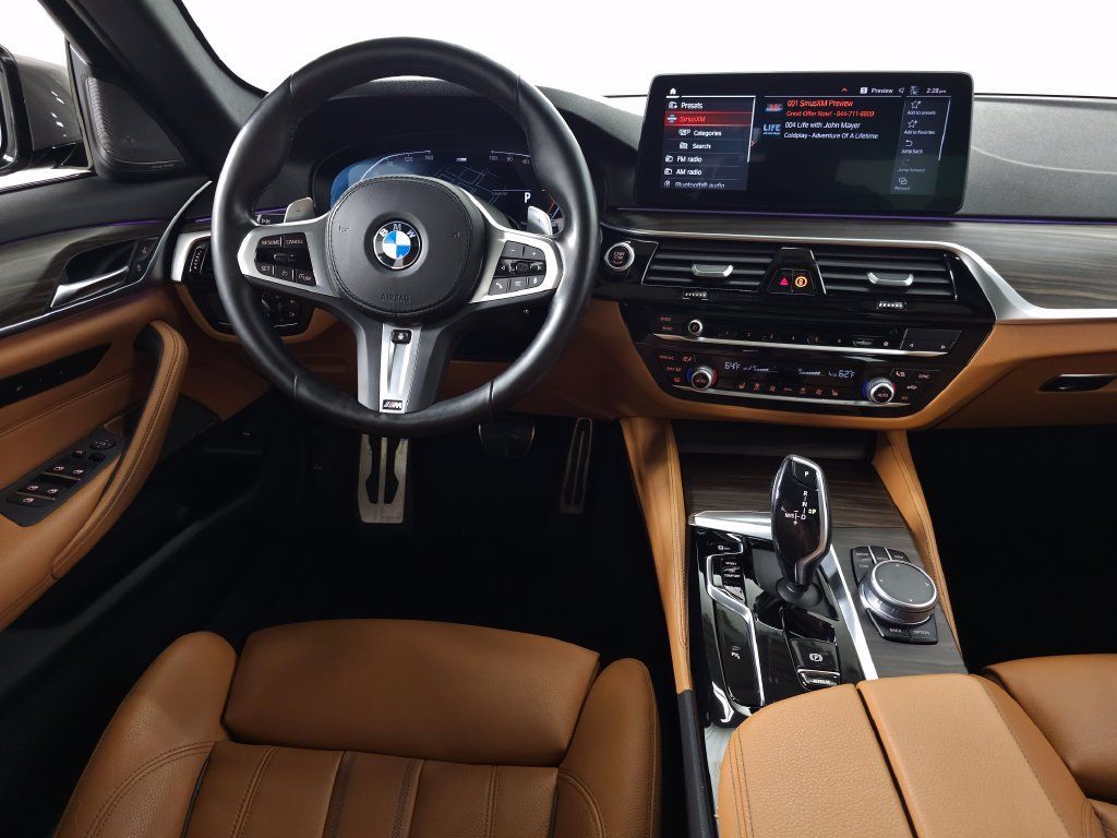 Used 2022 BMW 540i xDrive w/ M Sport Package AWD/4WD image 19