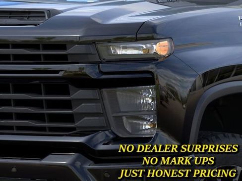 New 2026 Chevrolet Silverado 2500 Custom w/ Custom Value Package AWD/4WD image 10
