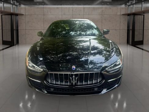 Used 2019 Maserati Ghibli S GranLusso AWD/4WD image 9